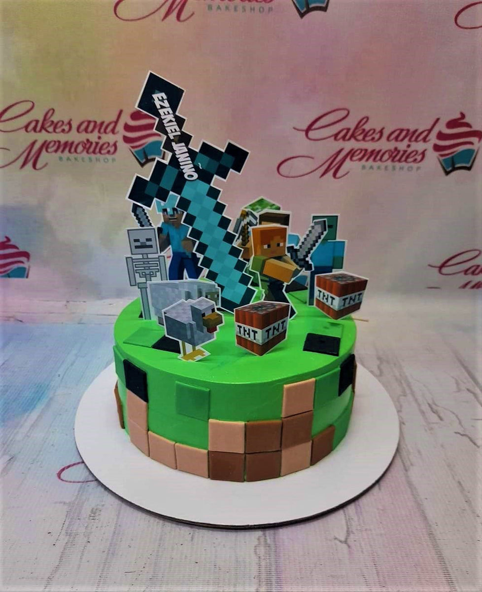 Marli cakes - Minecraft 🤎💚 . . Topo: @encantosdefesta_personalizados . .  •Encomendas e outras informações (93) 991314733 . . #minecraft #corante#chantilly#verde#marrom#bico#topodebolo#2andares#bolominecraft#cakedesign#confeitaria#marlicakes