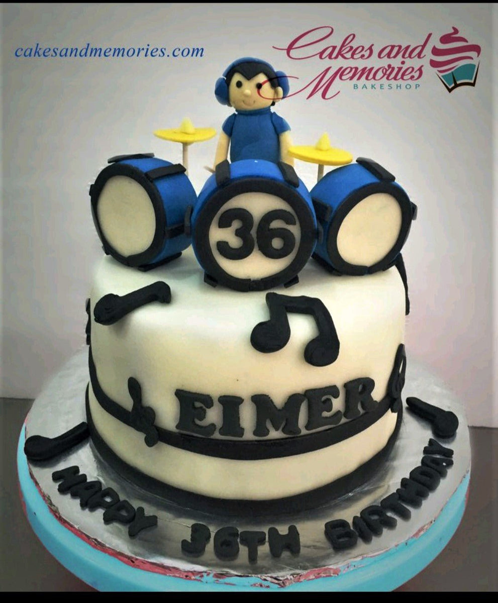 Bags & Shoes Cake - 1130 – Cakes and Memories Bakeshop