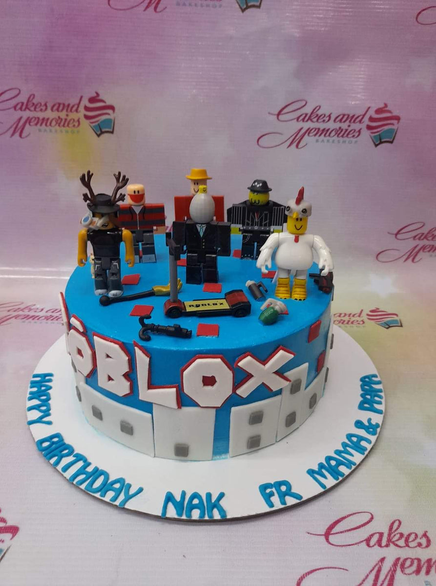 ROBLOX - Decorated Cake by Desislavako - CakesDecor