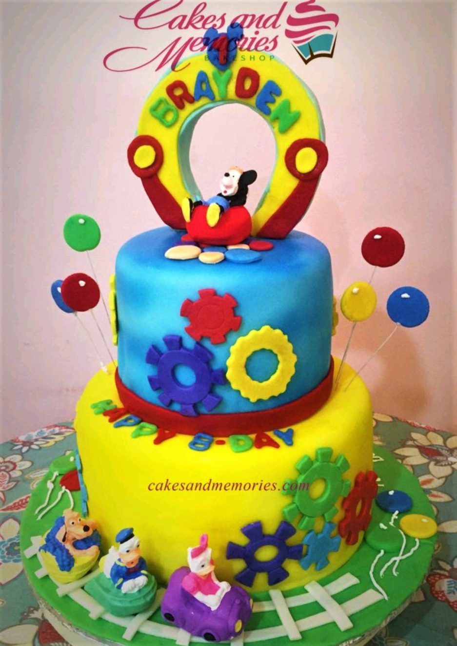 Mickey Mouse Cake - 2204