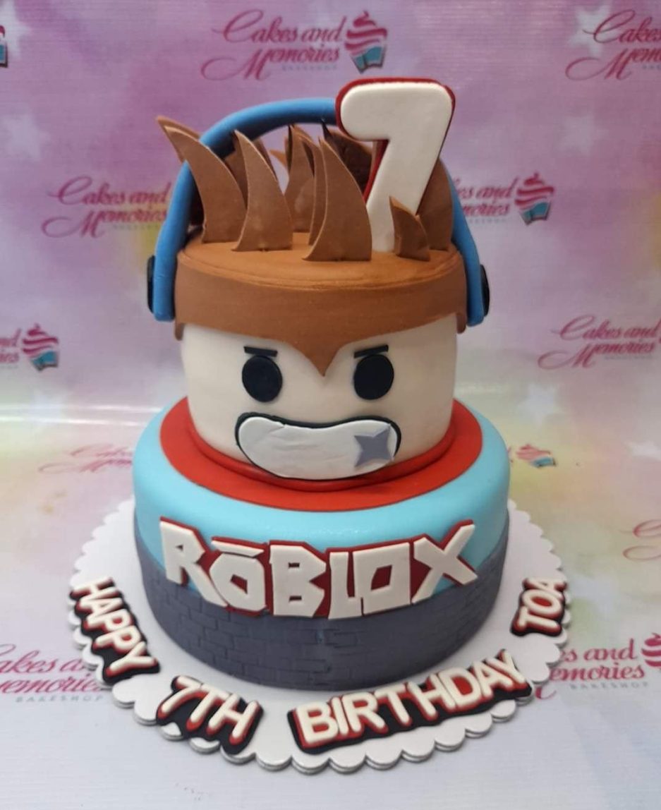 Roblox Cake - 2205