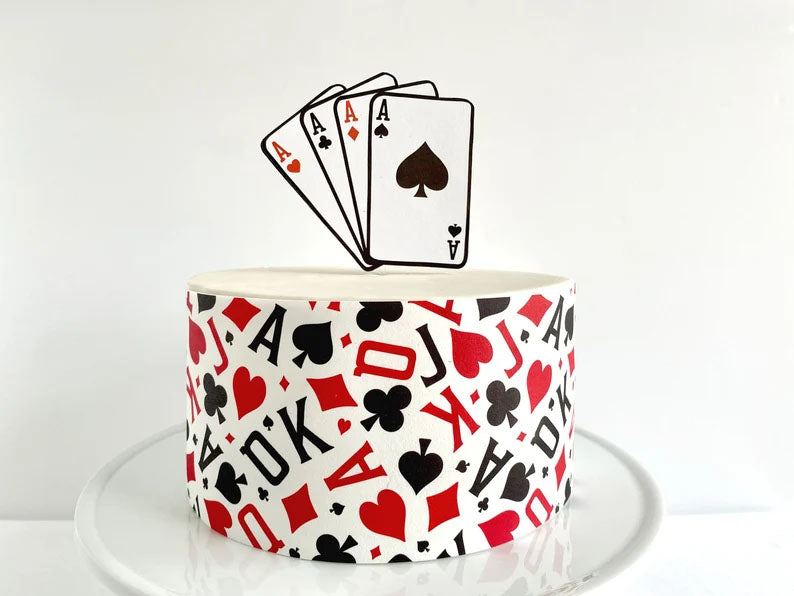 5inch Casino Poker Cards with Chips Themed Cake, Food & Drinks, Homemade  Bakes on Carousell