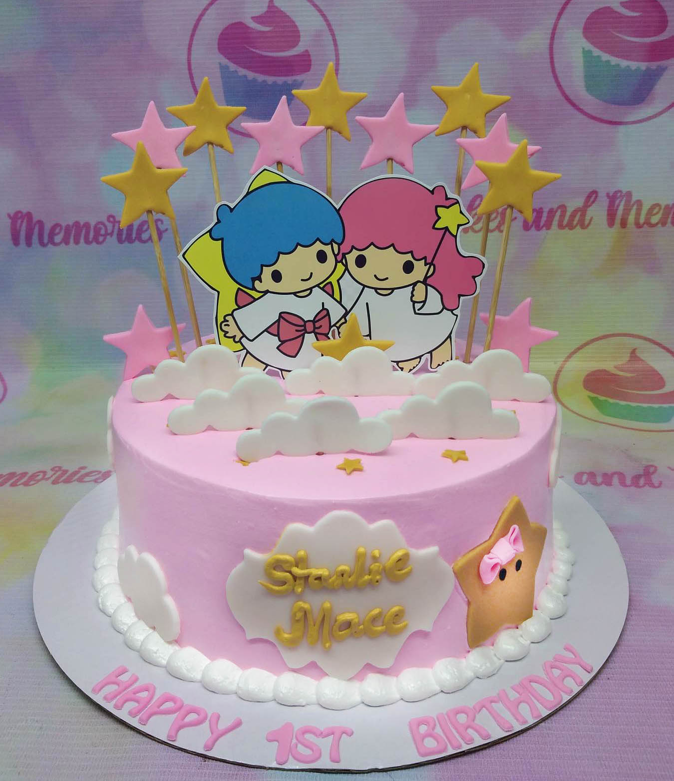 Birthday Cakes for Twins that are just like twins: the same but different –  lovinghomemade
