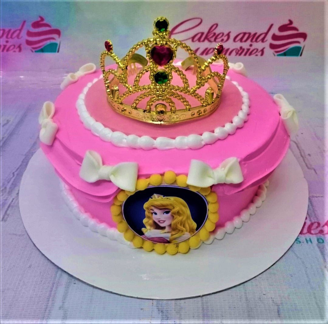 Princess Aurora birthday cake doll -