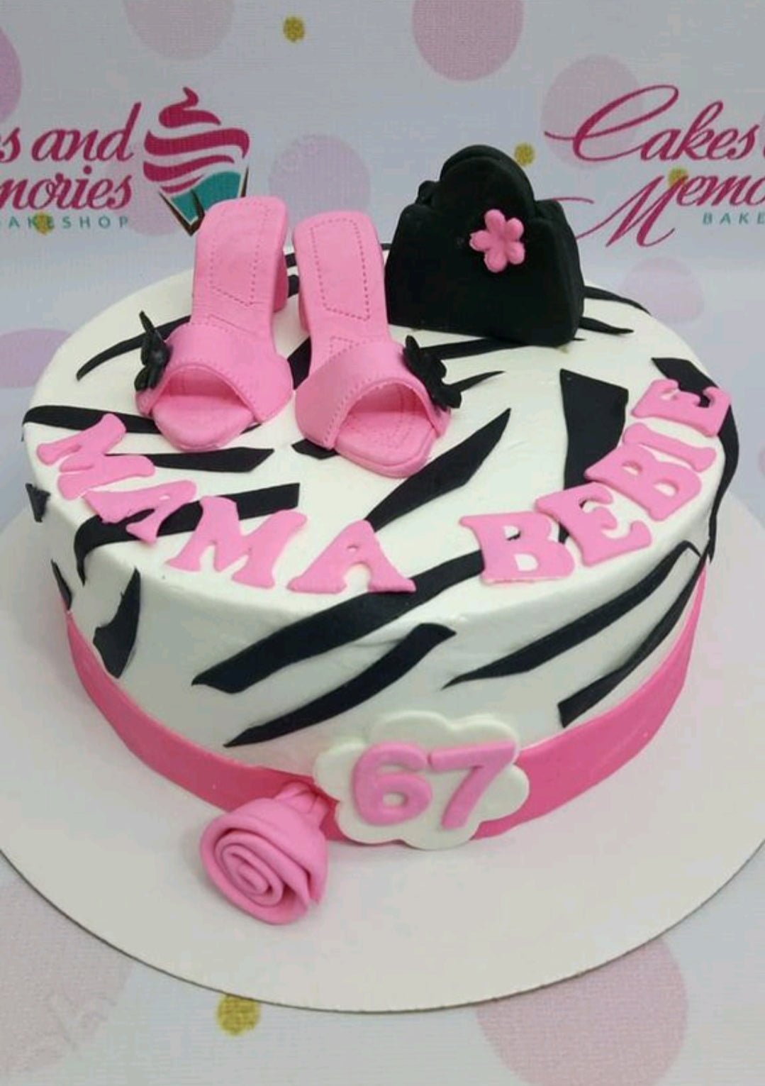 Cinderella Shoe Cake (Delivery in 48 Hours Available) – Hot Breads