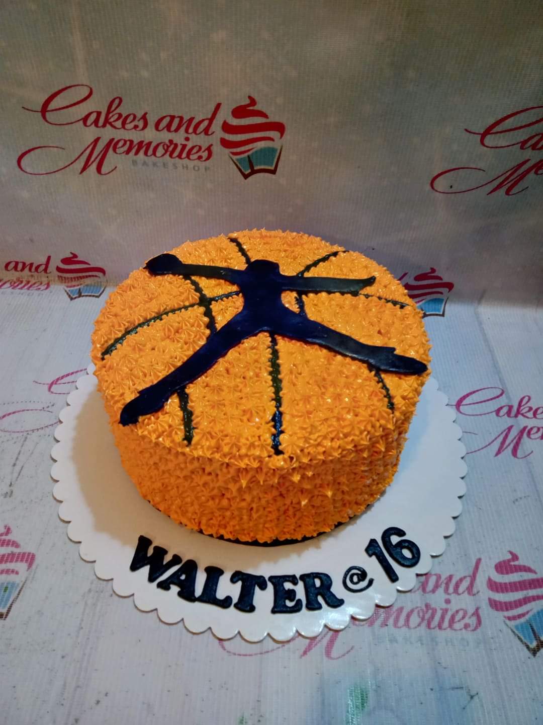 How to make Basketball cake/ Paano gumawa ng basketball cake - YouTube