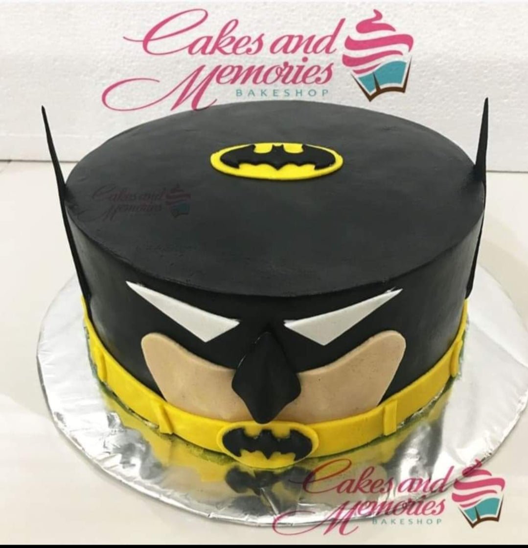 Batman theme cake, Food & Drinks, Homemade Bakes on Carousell