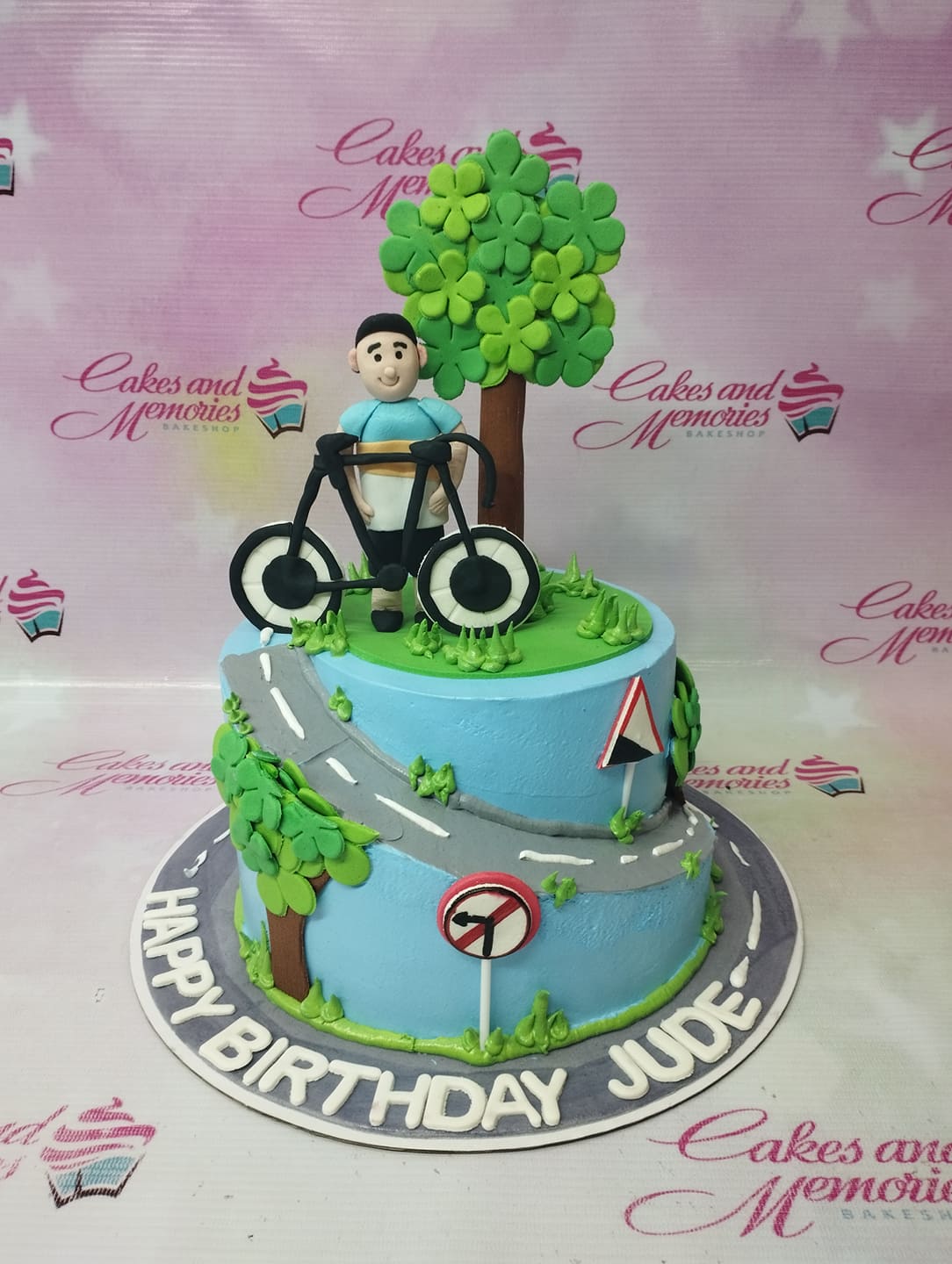 Bike / Golf Birthday Cake, Food & Drinks, Homemade Bakes on Carousell