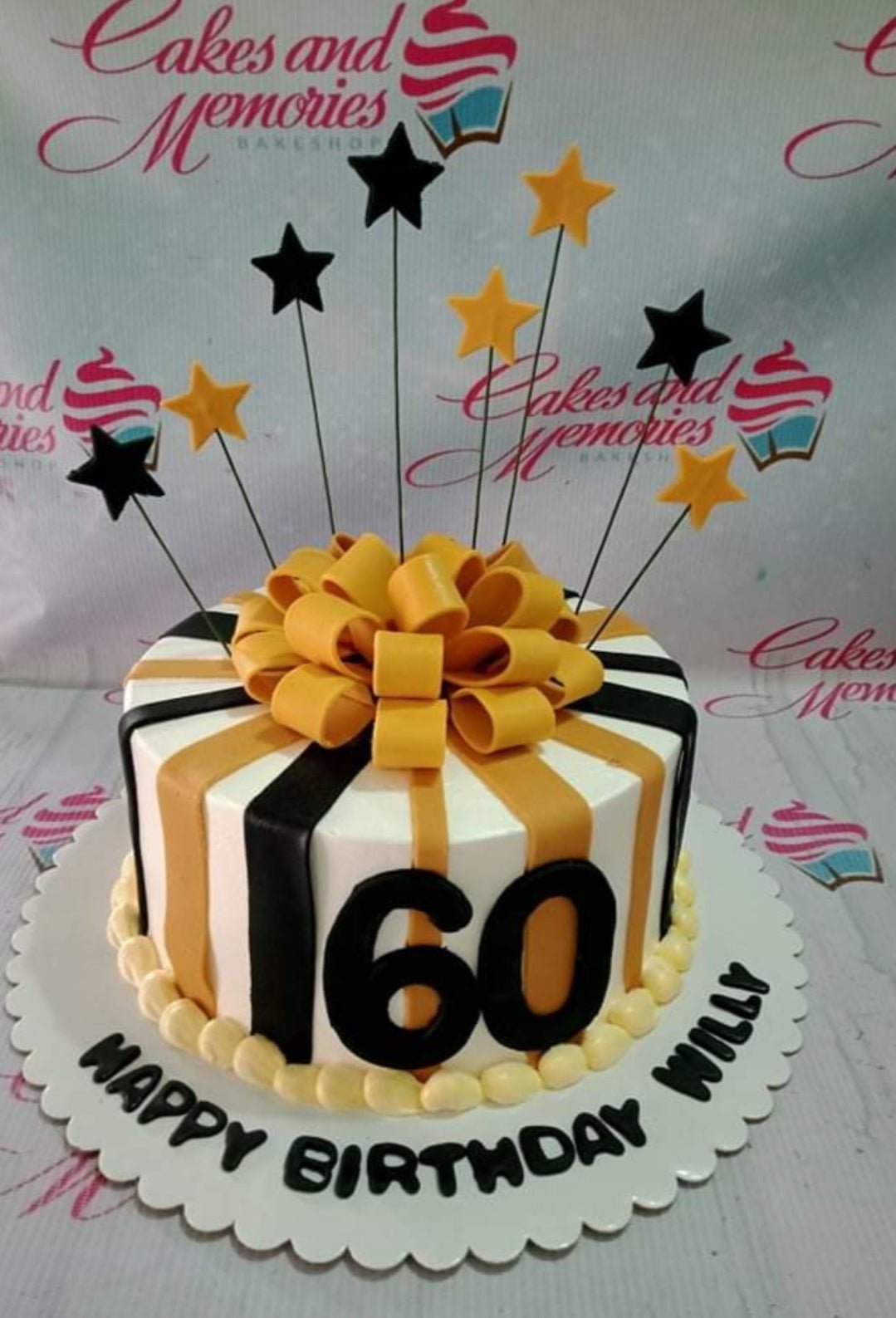 birthday cake For mom & dad 💝💙💏 - Dilshi Cake Designs | Facebook