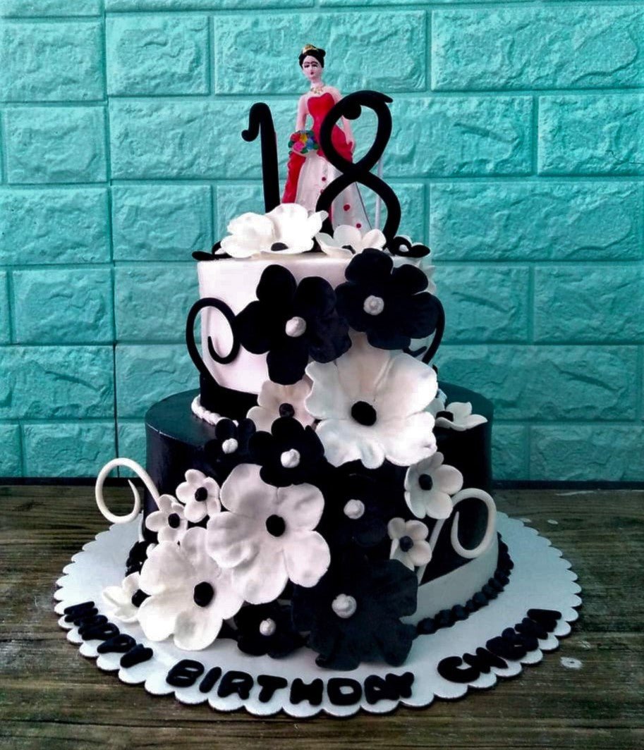 Sweet 16 Cakes - White And Black With Red And Black Designs And Red And  Gold Flowers