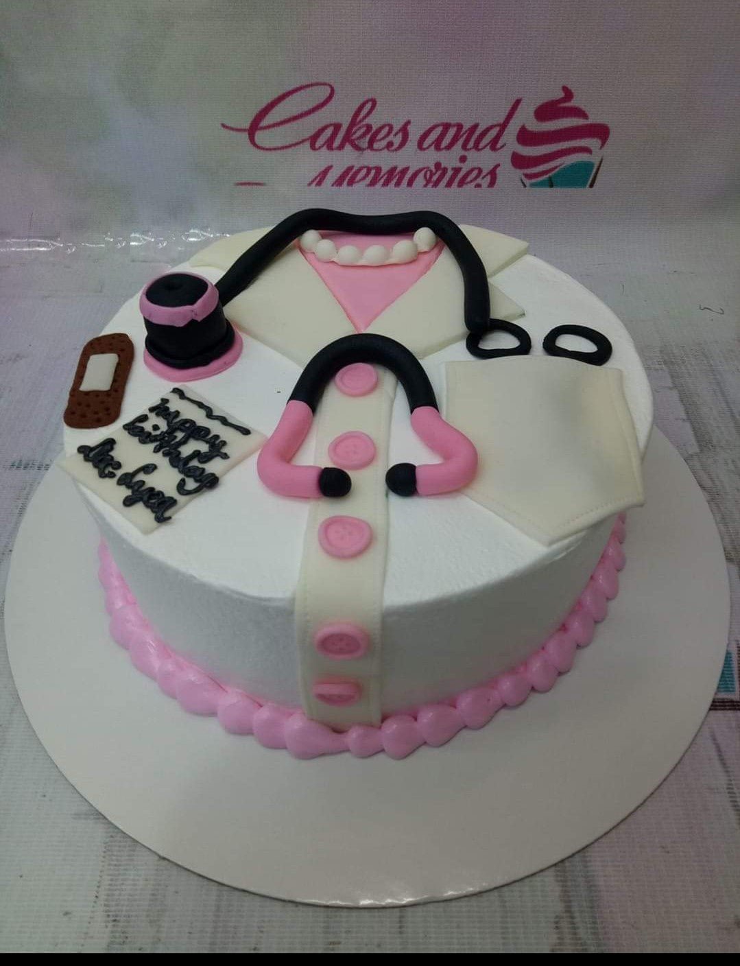 26 Creative Nurse-Themed Cakes For Birthdays or Graduation