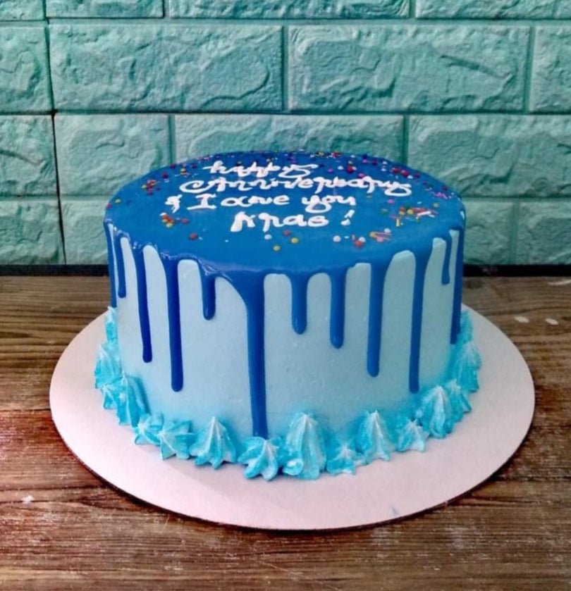 Blue Webcake Dark Blue Drip Cake