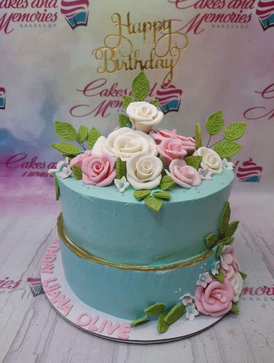 Hand-Piped Floral Cake – PerthCakeCollective