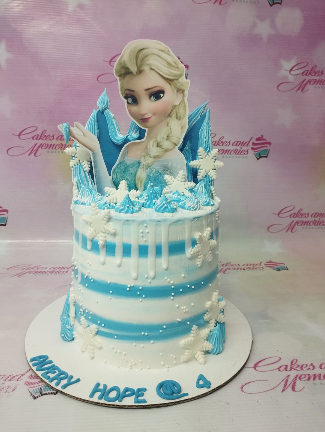 Elsa Cake | Frozen birthday cake, Elsa cakes, Beautiful birthday cakes