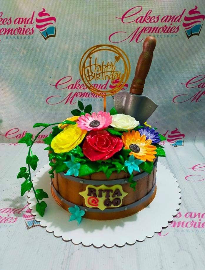 2 Tier Birthday Cake | Finished Birthday Cake | Rita | Flickr