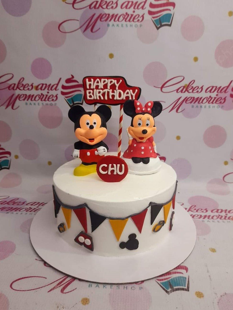 Mickey Mouse and Minnie Mouse Birthday Cakes | Cakes by Robin