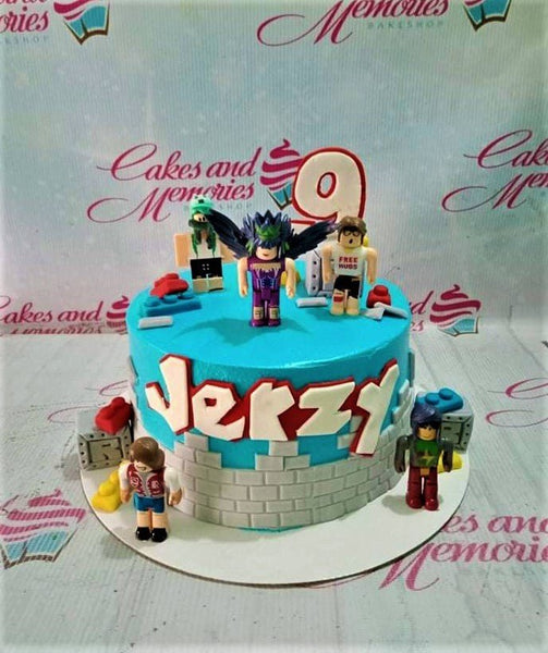 ROBLOX - Decorated Cake by Desislavako - CakesDecor