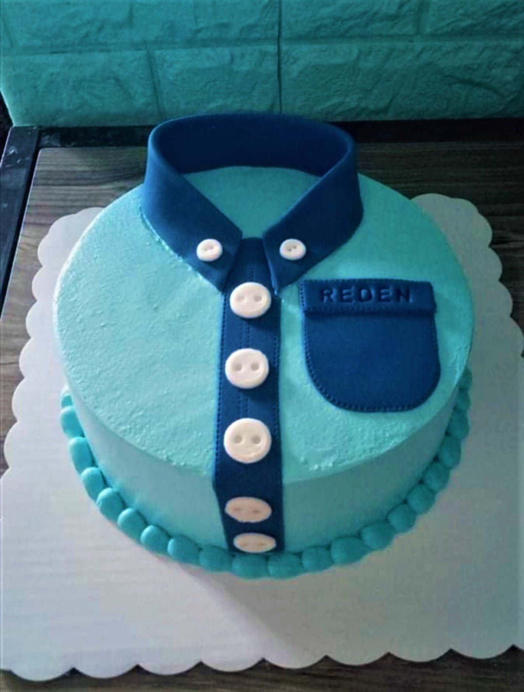 Blue Buttercream Shirt Cake – Miss Cake
