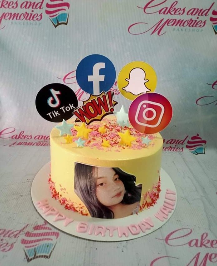 Social media — Cake The Biscuit