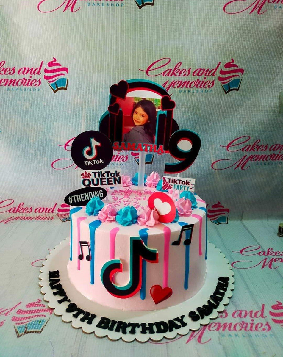 Tiktok Cake - 1130 – Cakes And Memories Bakeshop