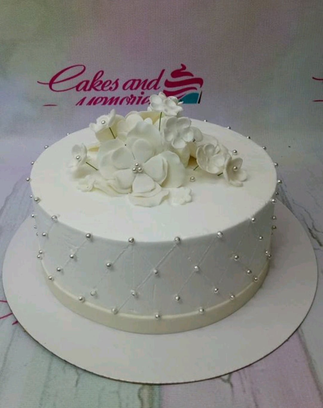 DIY Wedding Cake (1-tier) – Storybook Bakery